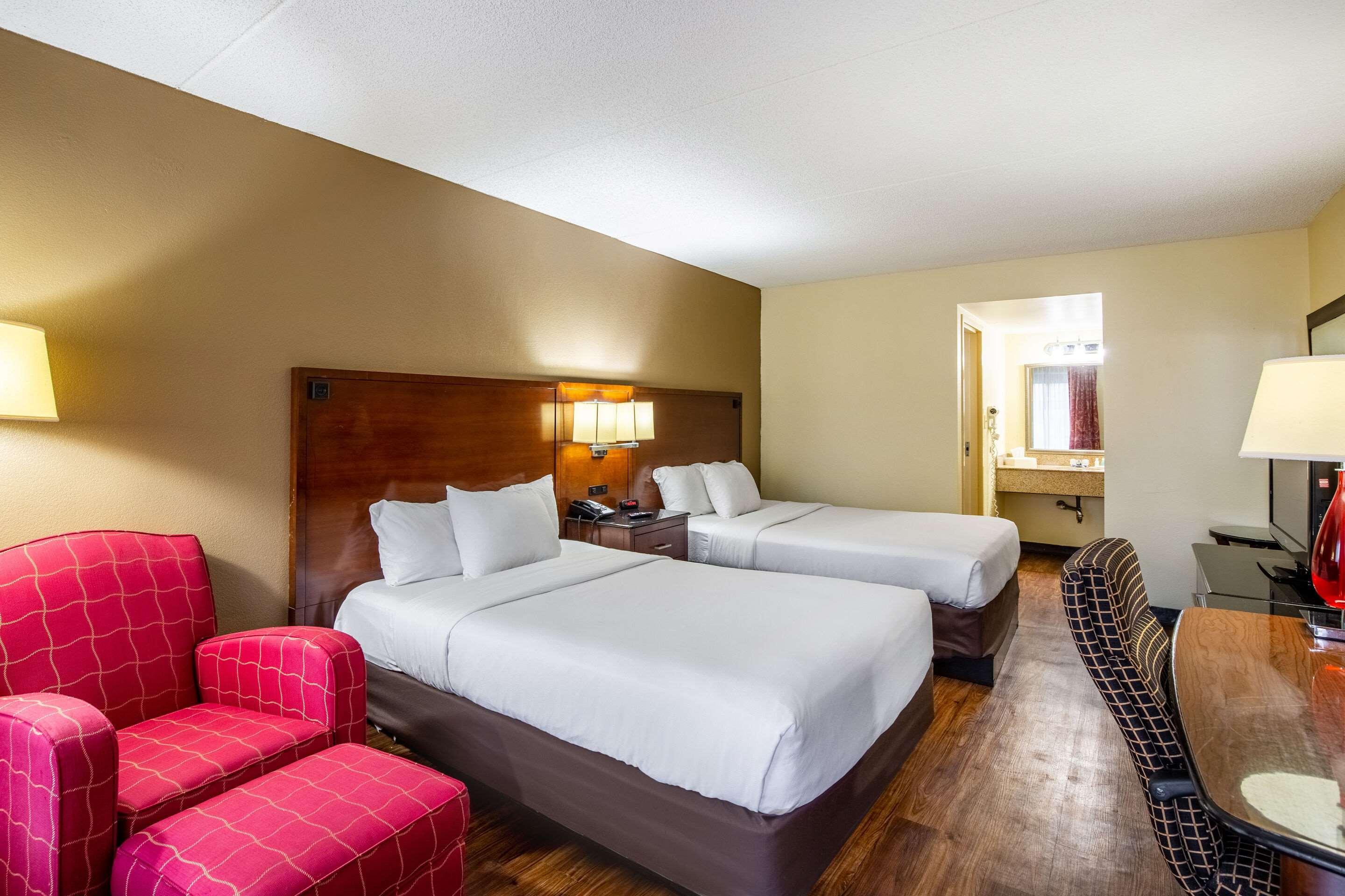 Econo Lodge Naval Station Norfolk Eksteriør bilde